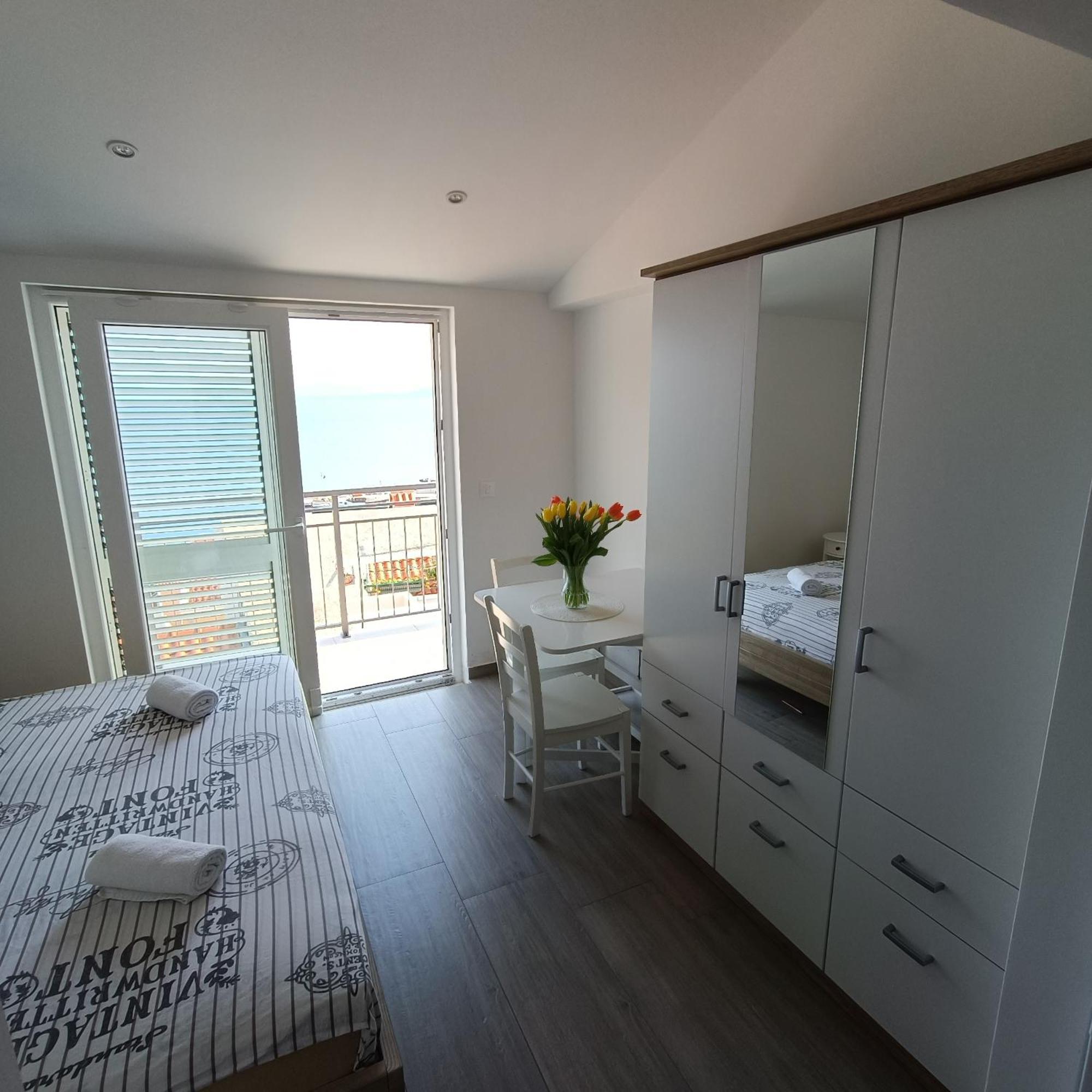 Apartmani Kristijan Igrane Luaran gambar